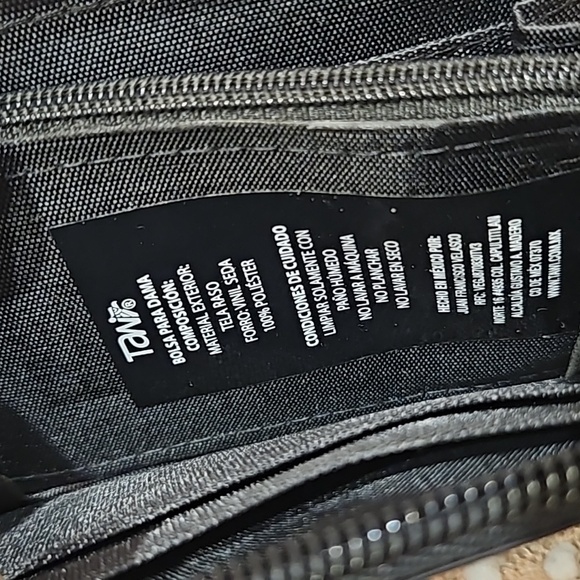 Tawi Skull Wallet - Picture 13 of 14